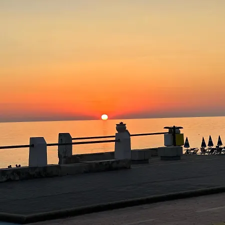 Couette-café Mediterraneo !