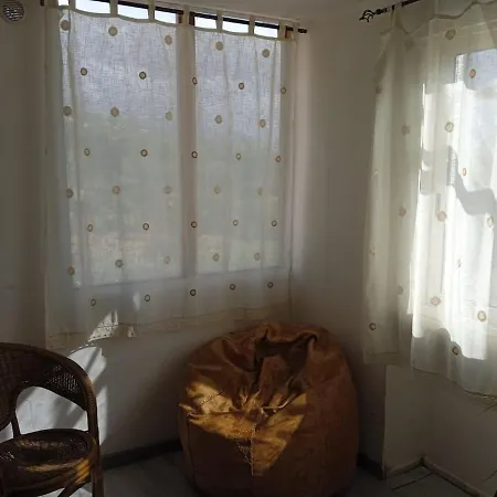 Mediterraneo ! Couette-café