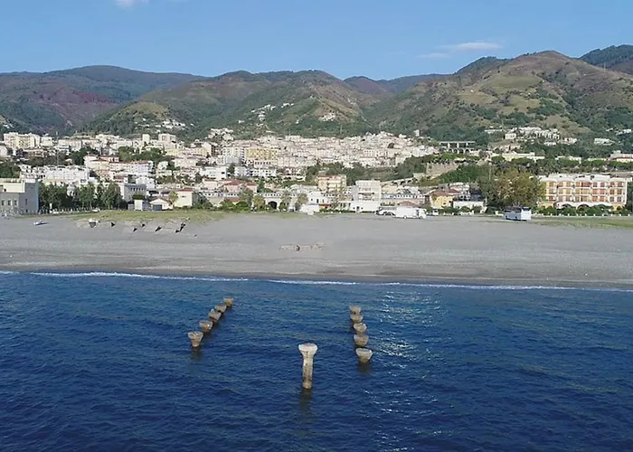 Mediterraneo ! 住宿加早餐酒店 3*