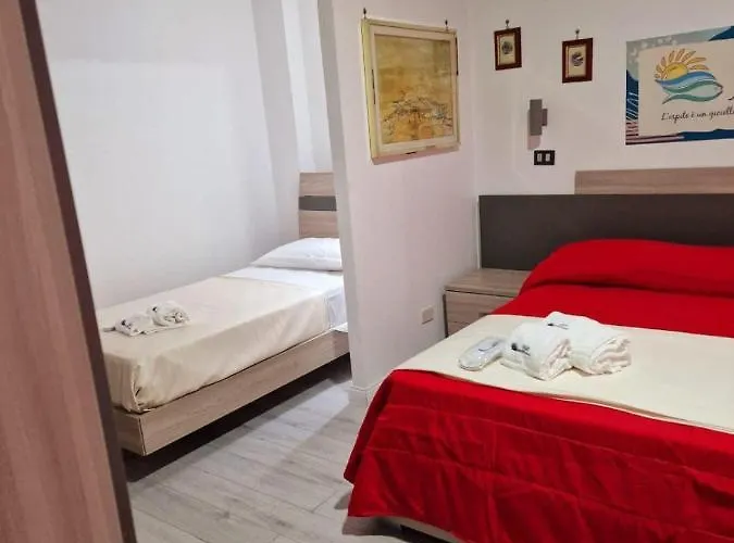 Mediterraneo ! 住宿加早餐酒店 帕奥拉